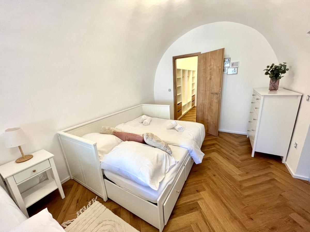 Apartmán Elen Nové Město nad Metují Esterno foto